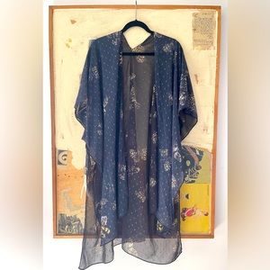 NWT Love Stitch Sheer‎ Kimono